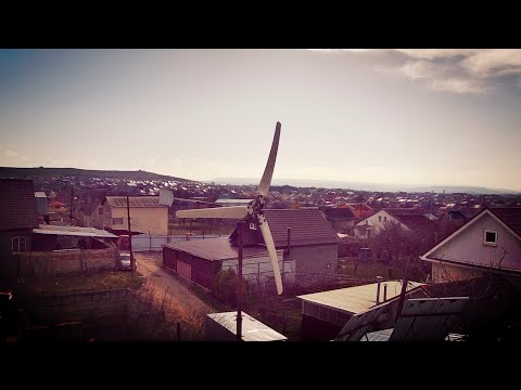 Видео: Когда лопасти 2,2 метра могут дать энергии больше чем лопасти 2,4 метра при одном и том же ветре