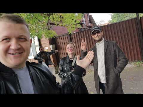 Видео: Битва блогеров! Две семьи бьются за право называться блогерами!