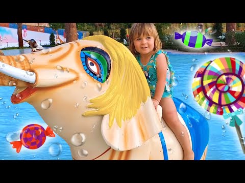 Видео: Бьянка в аквапарке в Турции. Шоу Привет, Бьянка - новая серия!