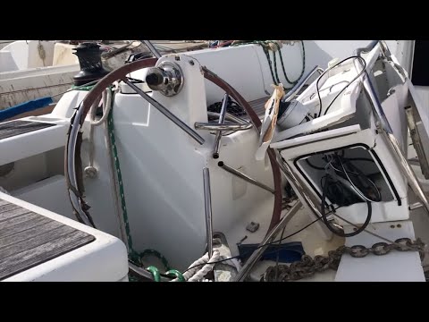 Видео: 1. Выжившая, после шторма “Ирма“, яхта Jeanneau Sun Odyssey 409, 2012 г.