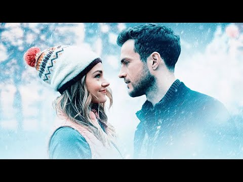 Видео: КЛАССНЫЙ НОВОГОДНИЙ ФИЛЬМ! ФИГУРИСТКА И ХОККЕИСТ СПАСАЮТ ГОРОДСКОЙ КАТОК! Рождество на льду