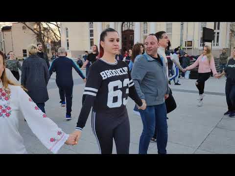 Видео: Макамлийско хоро