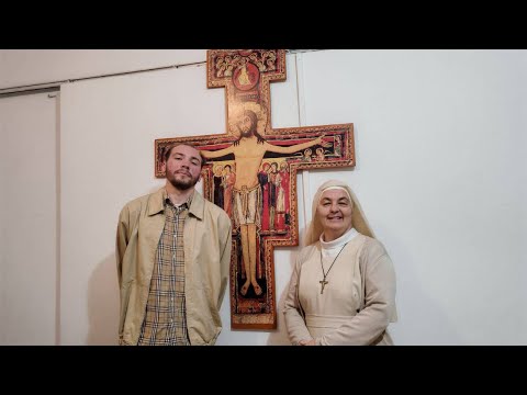 Видео: Интервью с участниками Гурта "Шлях" - Денис 