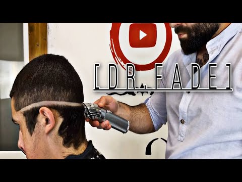 Видео: Barber tutorial - мужская стрижка цезарь - легкие шаги для начинающих.