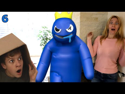 Видео: Синий НАПАДАЕТ НА МАМУ! Радужные друзья 6 серия Rainbow friends in real life