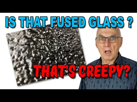 Видео: Проект с использованием фьюзинга стекла, или нет? Выглядит немного жутковато! — Урок по фьюзингу ...
