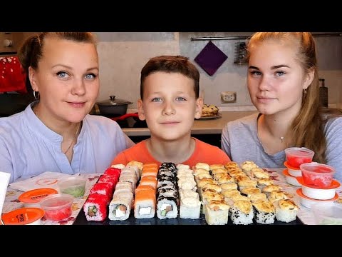 Видео: Мукбанг Роллы🍱 2кг - 72 шт. за раз!!!!/Ваши вопросики🍣