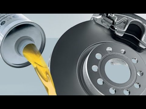 Видео: Замена тормозной жидкости. FORD Focus C-Max1.6L Duratec 16V PFI (100PS) Sigma 2010г