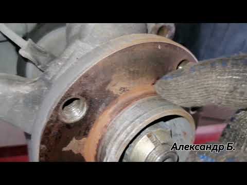 Видео: Замена тормозных дисков Nissan Note E11.