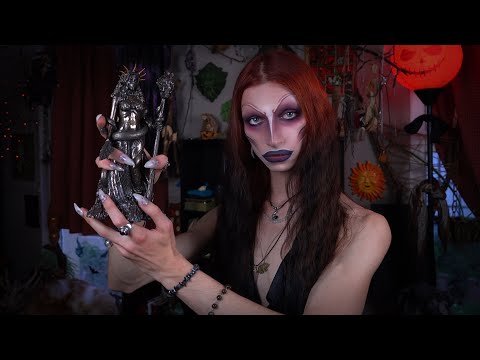 Видео: Геката - Трехликая Богиня Ведьма. Ведьмовство и Магия!