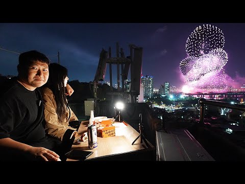 Видео: Ходят слухи, что наш дом — отличное место для просмотра фестивалей фейерверков..(?)
