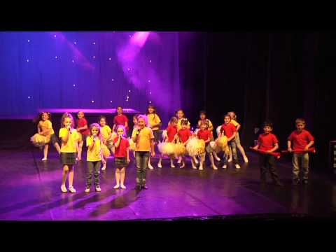 Видео: ВТФ "Врабчета" - Шарен карнавал