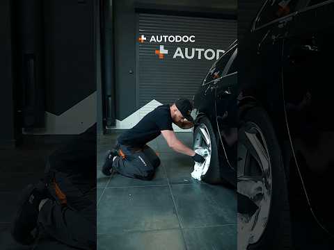 Видео: Когда переусердствовал с мойкой машины 🫧🧼 #чистка #смешно #мойкамашины #машина #авто