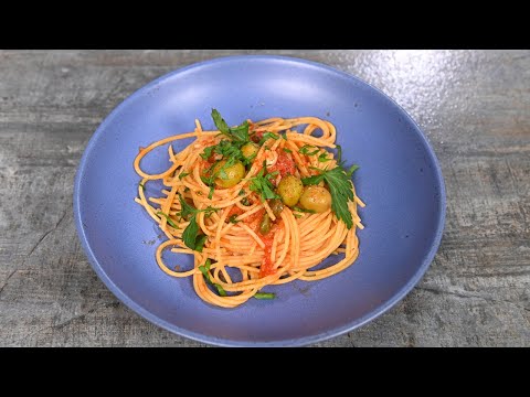 Видео: Салат Панцанелла. Спагетти путтанеска