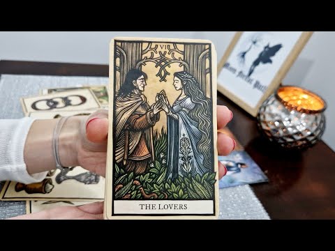 Видео: 💭🤎Мисли ли за теб? Говори ли за теб с някого? Какво очаква от вашите отношения?🤎💭