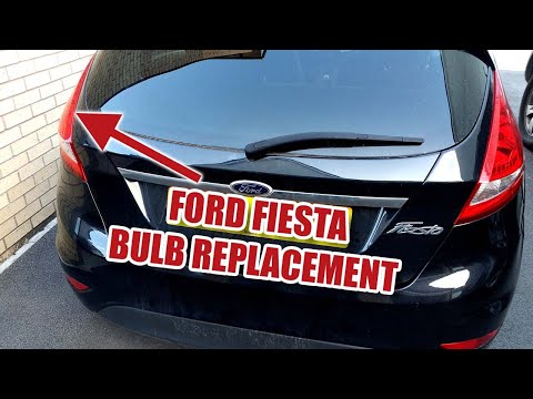 Видео: Замена ламп заднего хода, стоп-сигнала, указателя поворота, заднего хода, габаритных огней (для F...