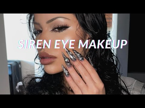 Видео: макияж сиреневых глаз в стиле тик-ток