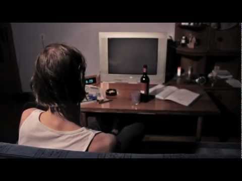 Видео: ночные грузчики - розовые очки