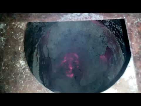 Видео: Печь на листьях или что будет, если её и дымоход утеплить снаружи