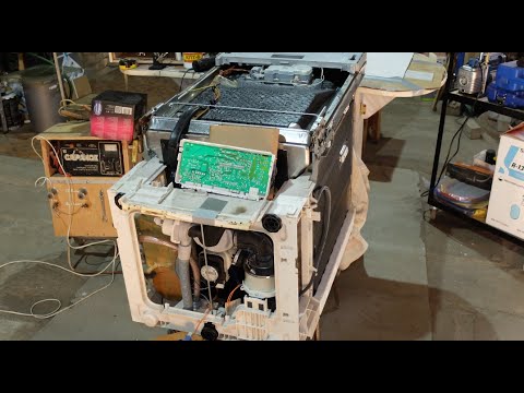 Видео: Ремонт посудомойки Ariston LST 5397. Часть 2 # Repair Ariston, part 2 # 修复阿里斯顿，第 2 部分