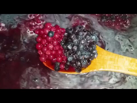 Видео: КОМПОТ МИКС ИЗ ЗАМОРОЖЕННЫХ ЯГОД НА ЗИМУ.