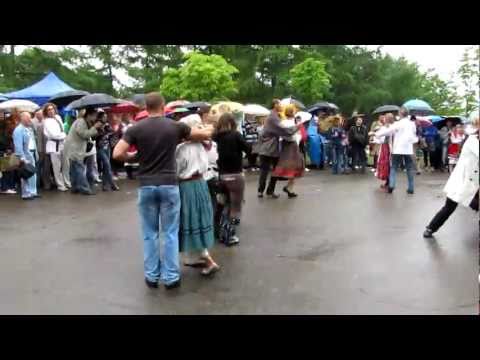 Видео: танець "Голубка" гурт "Буття"