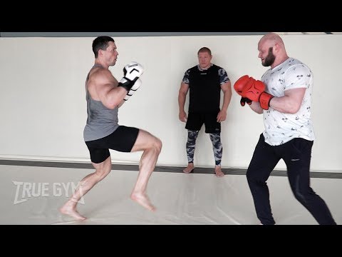 Видео: Бой Шреддер против Спасокукоцкого / Понты не прошли