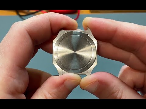 Видео: #73: Как *правильно* открыть и закрыть крышку-хлопушку у часов