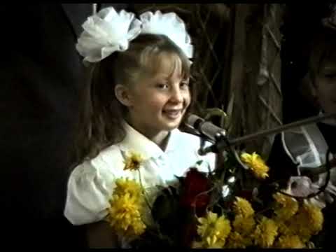 Видео: 1 школьный звонок 1993 год. Село Павловка, Ерейментауский район, Целиноградской области. Казахстан.