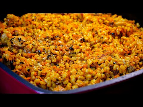 Видео: Перловка с мясом - простое и вкусное домашнее блюдо.