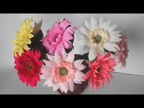 Видео: Герберы из гофрированной бумаги