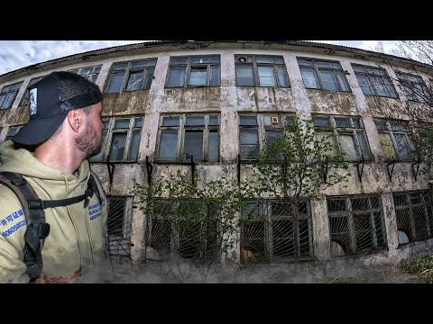 Видео: ЗДЕСЬ КТО ТО ЖИВЁТ! / НАШЕЛ ЗАБРОШЕННУЮ ЛАБОРАТОРИЮ / Сахалин