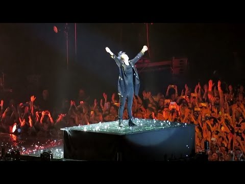 Видео: Земфира - Прогулка - Кофевино (Олимпийский) (01.04.2016) (MULTICAM HD)