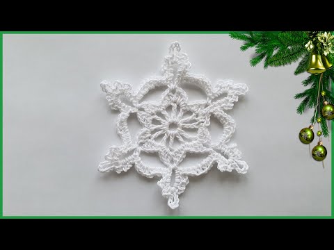 Видео: Снежинка крючком для начинающих. Вязание крючком / Crochet snowflake for beginners