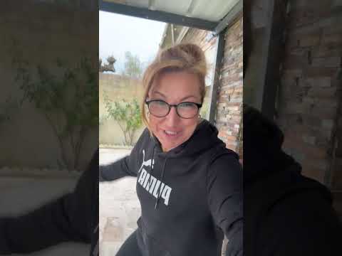 Видео: Звёзды поднимаются выше 😀Про всех ! Вонючки и парфюмы 😃#влог #деньвдеревне #франция 