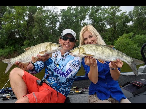 Видео: Жерех в подводном лесу. Катя Татуревич, Алексей Шанин  Часть 2