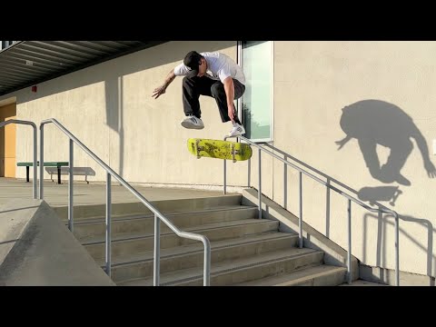 Видео: Выгнали из колледжа за скейтбординг