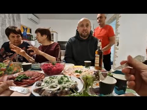 Видео: День Рождение Андрея НАЧАЛОСЬ