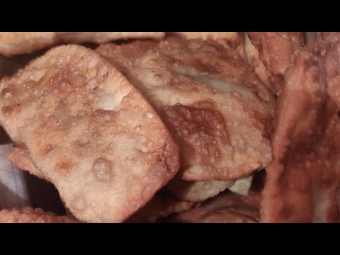 Видео: ЧЕБУРЕКИ С ТРЕБУХОЙ ОЧЕНЬ ВКУСНЫЙ СОЧНЫЙ ПОПРОБУЙТЕ НЕ ПОЖАЛЕЕТЕ.