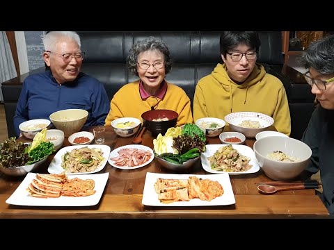 Видео: Простой и вкусный рис с ростками фасоли в электрической скороварке (рецепт)