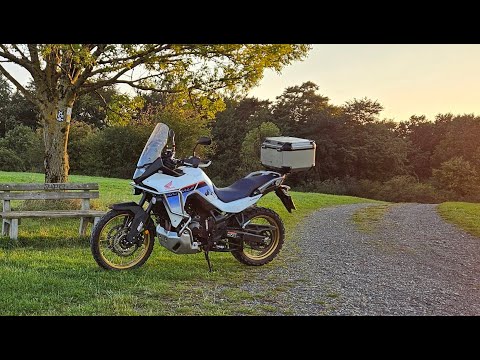 Видео: Honda Transalp 750 12000km обзор