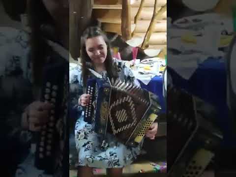 Видео: Вот это да ! марий гармонь марий удыр