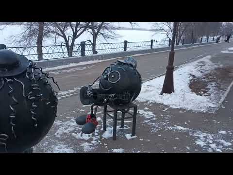 Видео: ГОРОД ЭНГЕЛЬС - ЗИМНЯЯ НАБЕРЕЖНАЯ. ЗАМЕРЗШАЯ ВОЛГА / Engels city. Russia. Embankment. Volga.