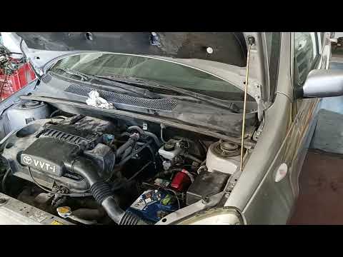 Видео: Toyota Yaris VVT-I Заводится и глохнет.