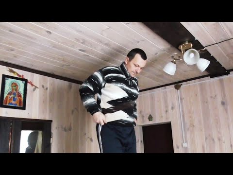 Видео: Холостякую зимой в деревне...