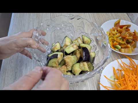 Видео: Просто рис с баклажанами. Это тот случай,когда мяса не надо. 