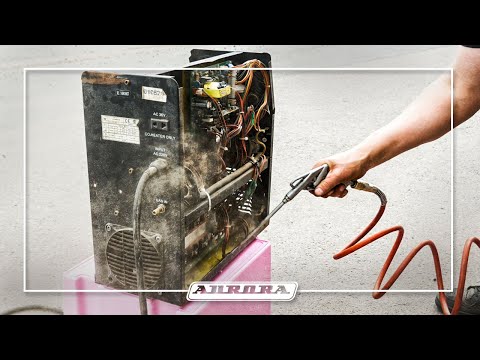 Видео: Как обслужить сварочный инвертор и не слететь с гарантии