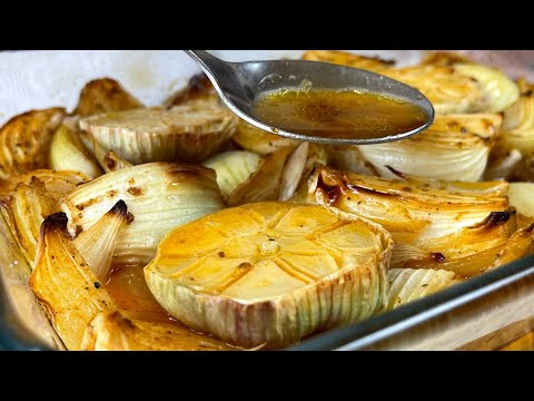 Видео: Даже не думала, что ЛУК можно приготовить так ВКУСНО!За уши не оттащишь!Блюдо практически из ничего!