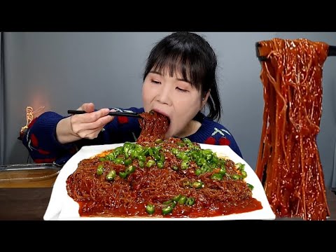 Видео: Скучные, лапши, мукбанг.