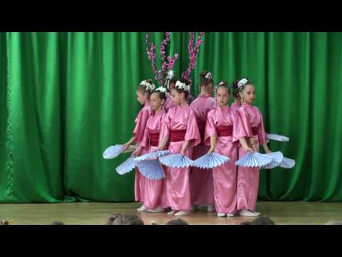 Видео: Японський танок з веєрами